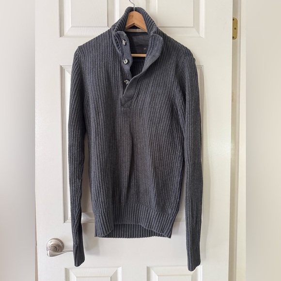 H&M Men’s Dark Gray Polo Cotton Sweater Size S – Classic Knit Pullover - Picture 7 of 14